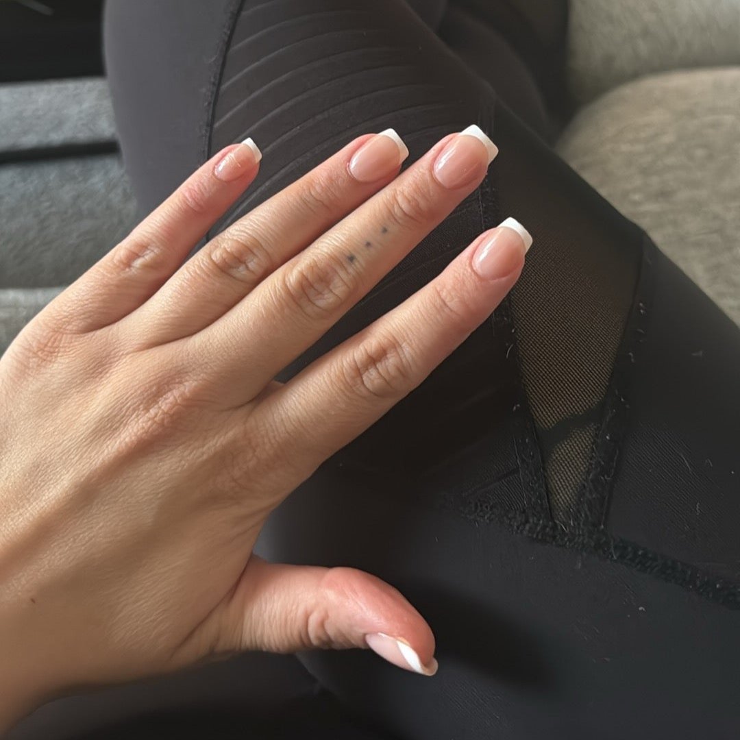 French GEL Short - fransk manikyr kort modell løsnegler 