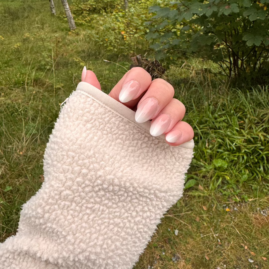 Pink Ombre Almond løsnegler 